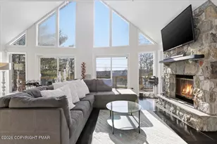 5135 Woodbridge Dr, Bushkill, PA 18324 - Photo 17