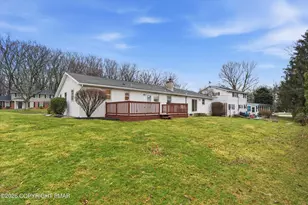 3225 Harmor Ln, Bethlehem, PA 18017 - Photo 25