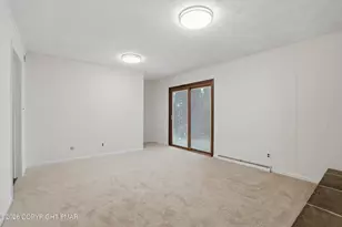 3225 Harmor Ln, Bethlehem, PA 18017 - Photo 7