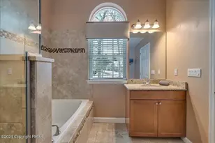 12 Beachwood Ct, Lake Harmony, PA 18624 - Photo 23