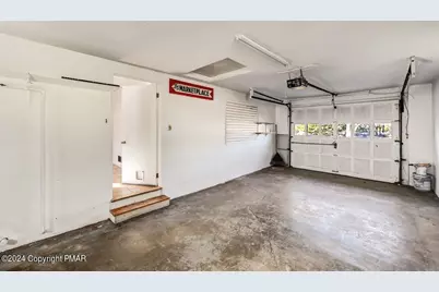  819 Fairview Avenue, Stroudsburg, PA 18360 - Photo 33