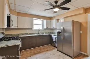 2045 Kenmore Ave, Bethlehem, PA 18018 - Photo 15