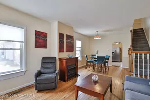 2045 Kenmore Ave, Bethlehem, PA 18018 - Photo 9