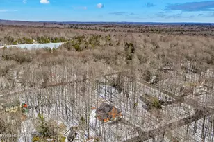 340 King Arthur Rd, Blakeslee, PA 18610 - Photo 13