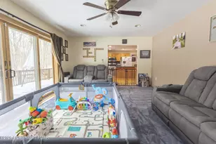 421 Underhill Dr, Tamiment, PA 18371 - Photo 7