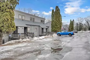 87 Cross Country Ln, Tannersville, PA 18372 - Photo 3