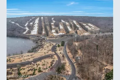  17 Rockspring Court, Lake Harmony, PA 18624 - Photo 49