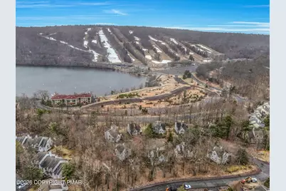  17 Rockspring Court, Lake Harmony, PA 18624 - Photo 51