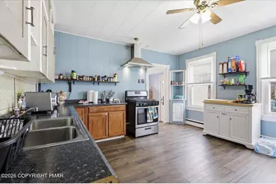  10 W 7th Street, Jim Thorpe, PA 18229 - Photo 11