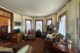 62 Brown St, East Stroudsburg, PA 18301 - Photo 9