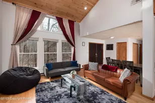 557 Lakeside Dr, East Stroudsburg, PA 18301 - Photo 19