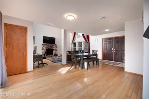 557 Lakeside Dr, East Stroudsburg, PA 18301 - Photo 17