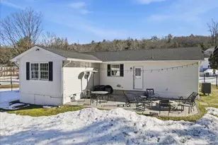 784 Sunset Ln, Stroudsburg, PA 18360 - Photo 17