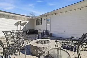 784 Sunset Ln, Stroudsburg, PA 18360 - Photo 7