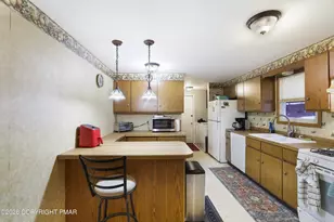 1107 Mink Trail, Bushkill, PA 18324 - Photo 15