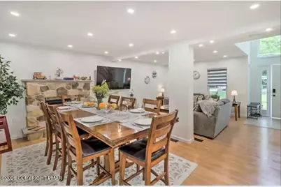  415 Alter Avenue #415, Pocono Summit, PA 18346 - Photo 5