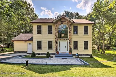  415 Alter Avenue #415, Pocono Summit, PA 18346 - Photo 1