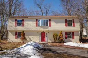 7624 Sawmill Rd, Tobyhanna, PA 18466 - Photo 1