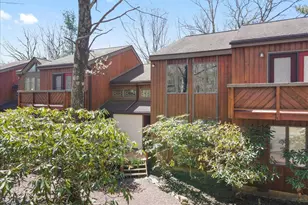 35 Falcon Run, Lake Harmony, PA 18624 - Photo 1