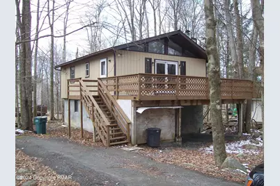  8062 Red Squirrel Dr, Tobyhanna, PA 18466 - Photo 1