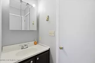 2320 Elmhurst Rd, East Stroudsburg, PA 18302 - Photo 37