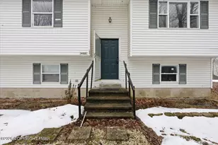 2320 Elmhurst Rd, East Stroudsburg, PA 18302 - Photo 7