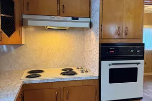 21 Maple St, Jermyn, PA 18433 - Photo 15