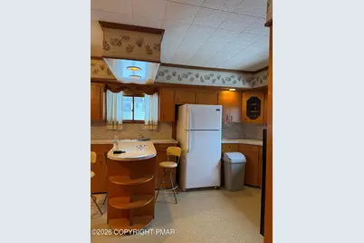  21 Maple Street, Jermyn, PA 18433 - Photo 17