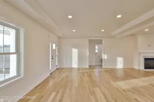 448 Long Lane Rd, Walnutport, PA 18088 - Photo 9