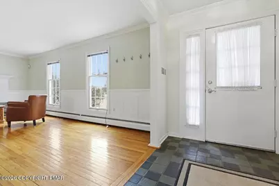  128 Stoneleigh Drive, East Stroudsburg, PA 18301 - Photo 11