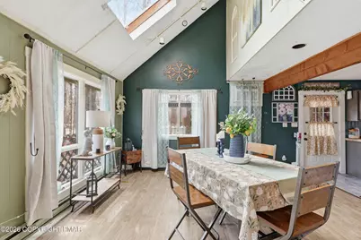  378 Lakewood Drive, Lake Ariel, PA 18436 - Photo 9