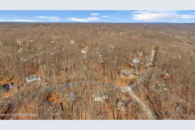  187 Bellingham Drive, Bushkill, PA 18324 - Photo 33