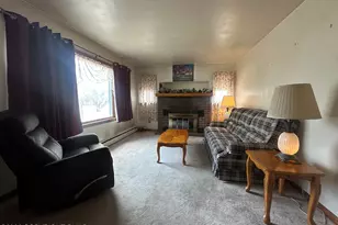 242 Norma Ln, Sciota, PA 18354 - Photo 9