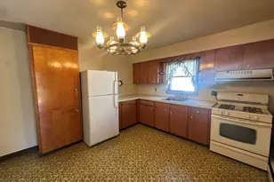 242 Norma Ln, Sciota, PA 18354 - Photo 15