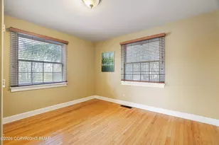 2135 Laurel Ln, Buck Hill Falls, PA 18323 - Photo 25