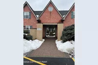  201 Walnut Grove Grove, East Stroudsburg, PA 18301 - Photo 3