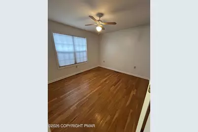  201 Walnut Grove Grove, East Stroudsburg, PA 18301 - Photo 9