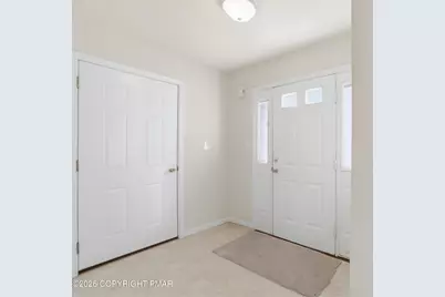  112 Amos Circle, Bushkill, PA 18324 - Photo 3