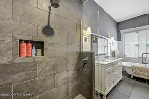 333 Sunset Ave, Pocono Manor, PA 18349 - Photo 27