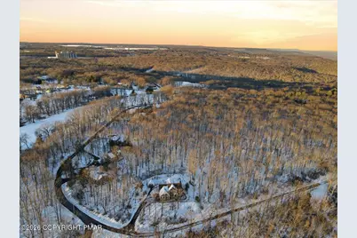  333 Sunset Avenue, Pocono Summit, PA 18346 - Photo 69