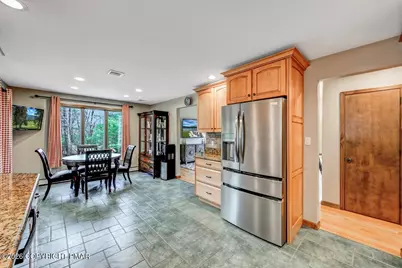  533 Rolling Pines Drive, Saylorsburg, PA 18353 - Photo 11