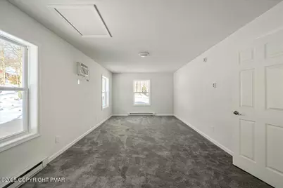  2460 Winding Way, Tobyhanna, PA 18466 - Photo 9