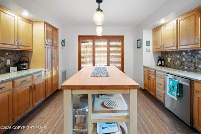  274 Long View Lane, Pocono Pines, PA 18350 - Photo 15