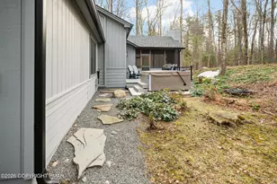 274 Long View Ln, Pocono Pines, PA 18350 - Photo 57