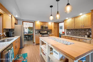 274 Long View Ln, Pocono Pines, PA 18350 - Photo 11