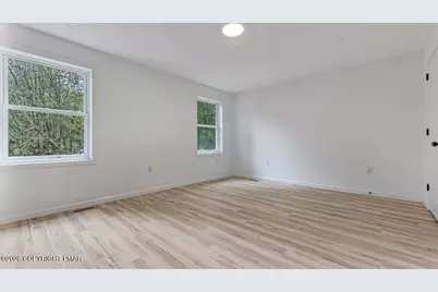  2704 Starlight Terrace, Tobyhanna, PA 18466 - Photo 35