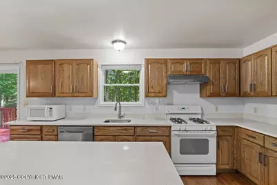  512 Bombur Lane, Tamiment, PA 18371 - Photo 33