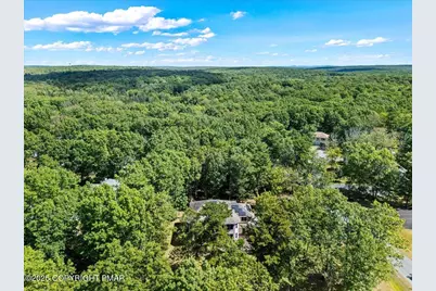  512 Bombur Lane, Tamiment, PA 18371 - Photo 17