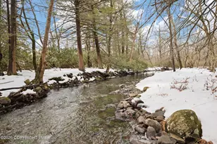 2236 Hillcrest Dr, Pocono Pines, PA 18350 - Photo 45