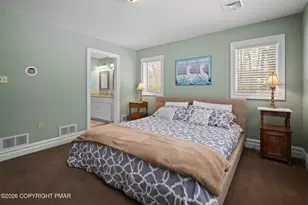 2236 Hillcrest Dr, Pocono Pines, PA 18350 - Photo 19